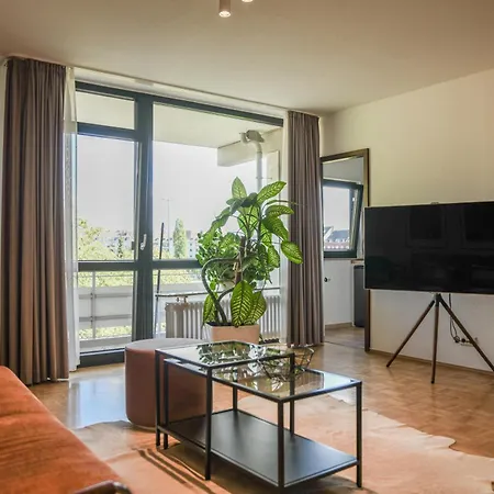Apartment Ela - Stadt & Wald Dusseldorf