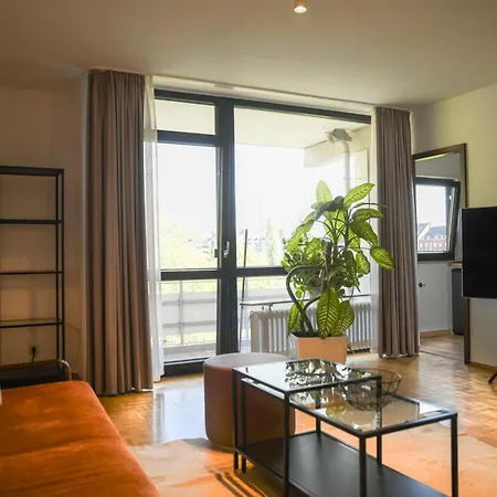 Apartment Ela - Stadt & Wald Dusseldorf
